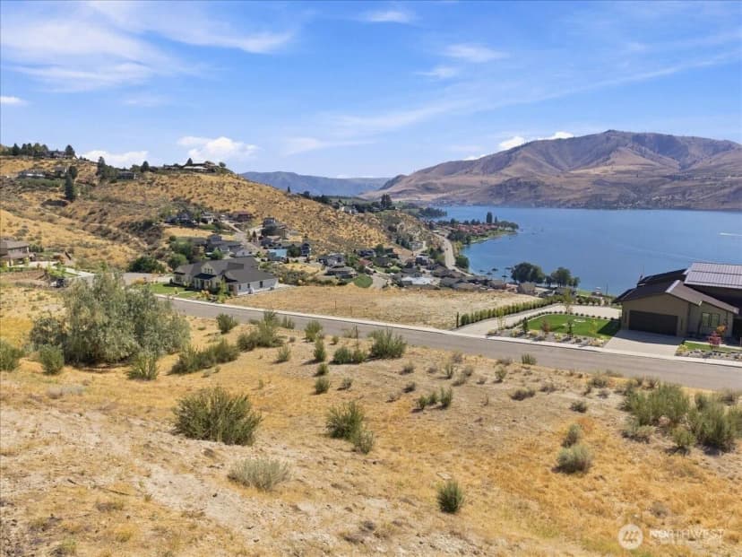 Property photo for 127 Crystal Crest Drive, Chelan photo 7