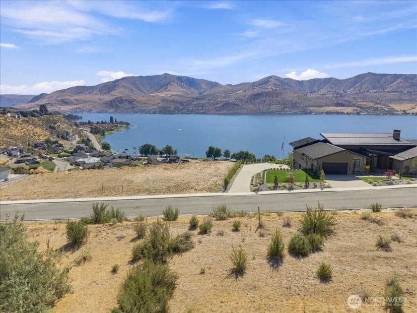 Property photo for 127 Crystal Crest Drive, Chelan photo 5