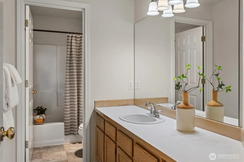 Property photo for 10325 Se 185th Place, Renton photo 28