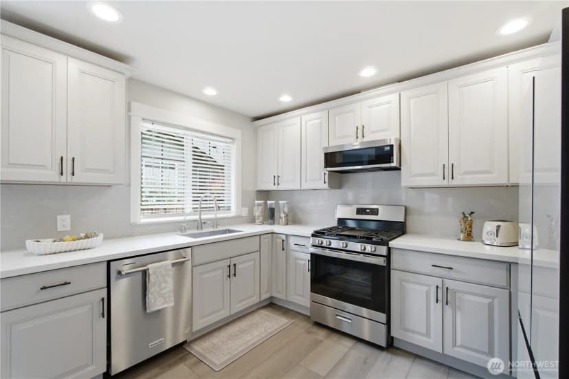Property photo for 4019 Ne 17th Street, Renton photo 22