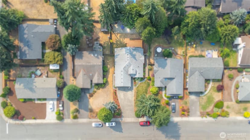 Property photo for 4019 Ne 17th Street, Renton photo 39
