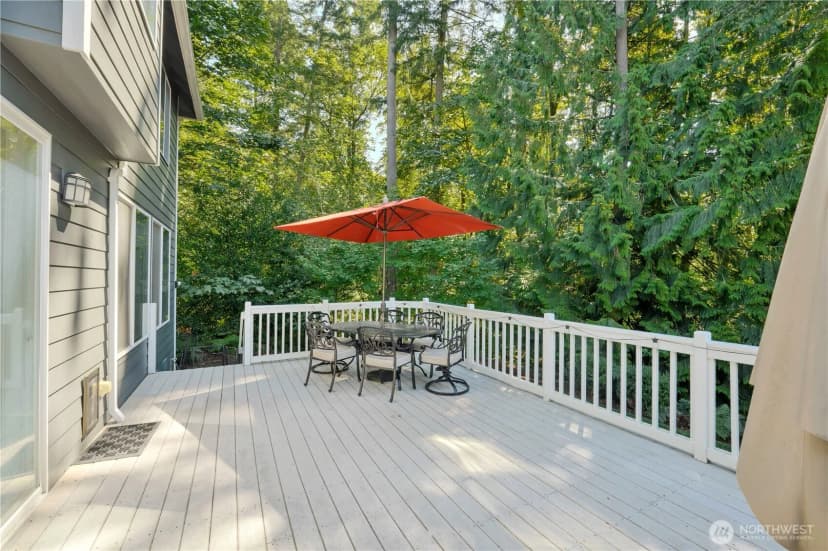 Property photo for 17304 Parkside Way Se, Renton photo 28