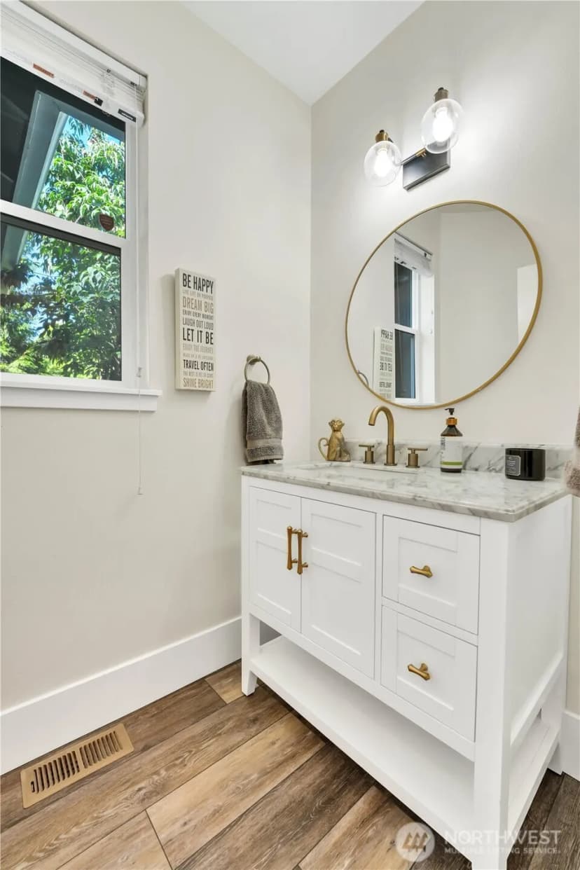 Property photo for 17304 Parkside Way Se, Renton photo 15