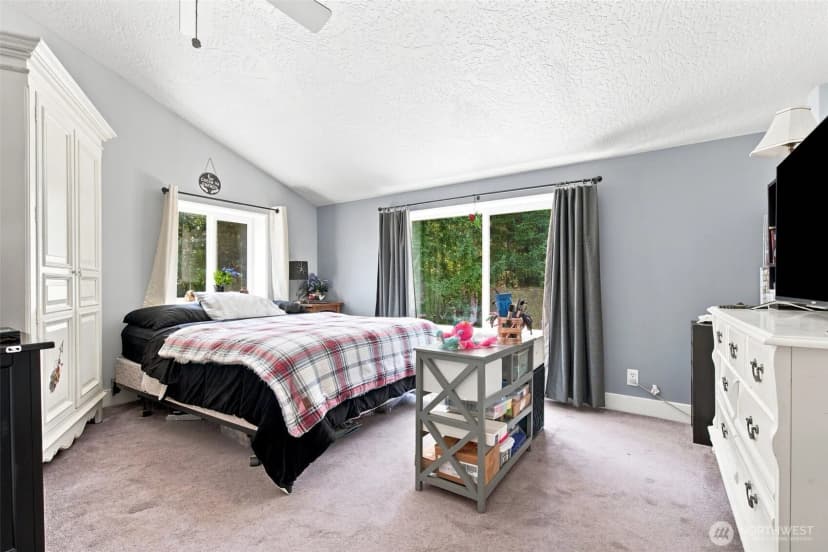 Property photo for 2797 Lost Creek Lane Nw, Bremerton photo 22