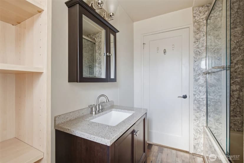 Property photo for 232 Bridgeway, Everett photo 21