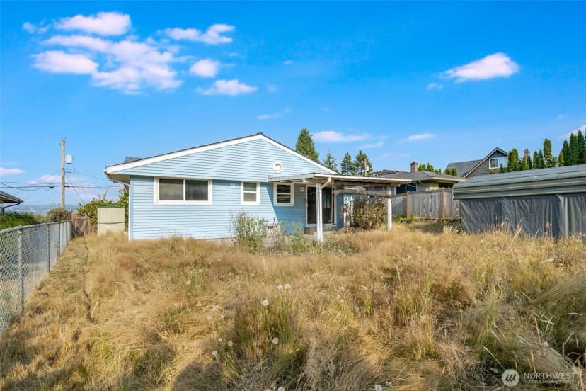 Property photo for 232 Bridgeway, Everett photo 30