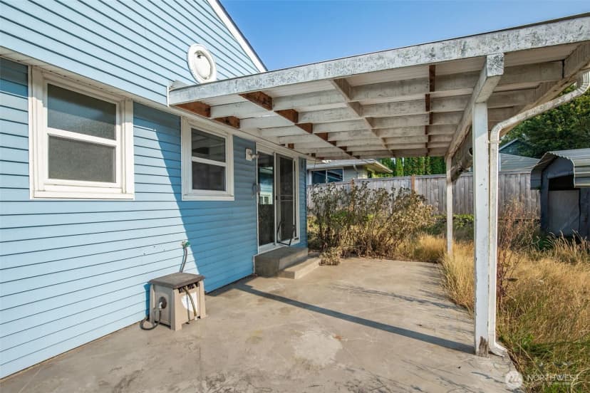 Property photo for 232 Bridgeway, Everett photo 27