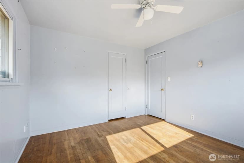 Property photo for 232 Bridgeway, Everett photo 17