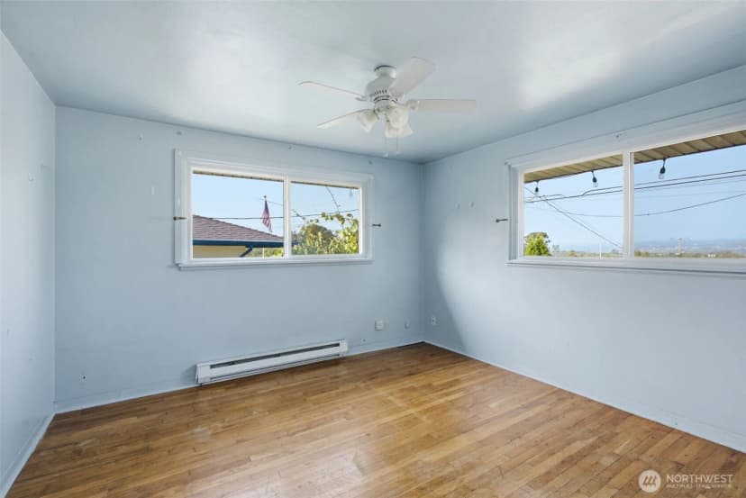 Property photo for 232 Bridgeway, Everett photo 15