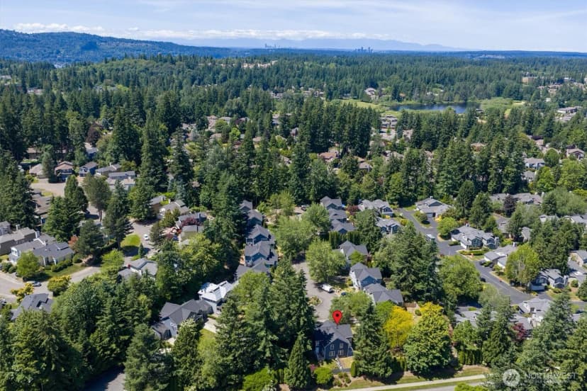 Property photo for 4180 244th Place Se, Sammamish photo 36