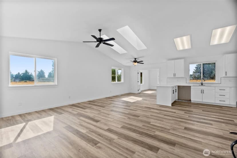 Property photo for 17441 110th Avenue Se, Yelm photo 3