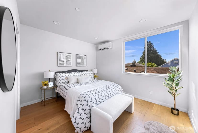 Property photo for 4308 Wallingford Avenue N #c, Seattle photo 25
