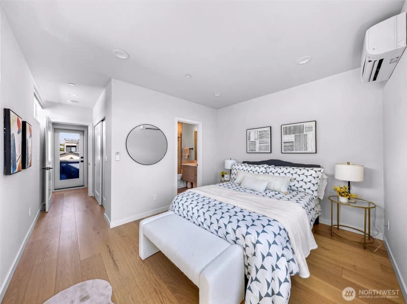 Property photo for 4308 Wallingford Avenue N #c, Seattle photo 27