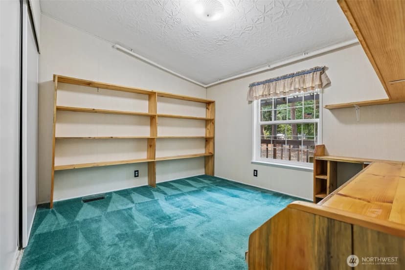 Property photo for 16627 230th Avenue Se, Maple Valley photo 14