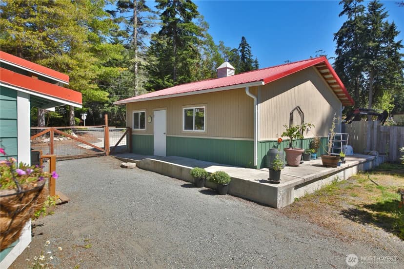 Property photo for 3484 East Harbor Road, Langley photo 26