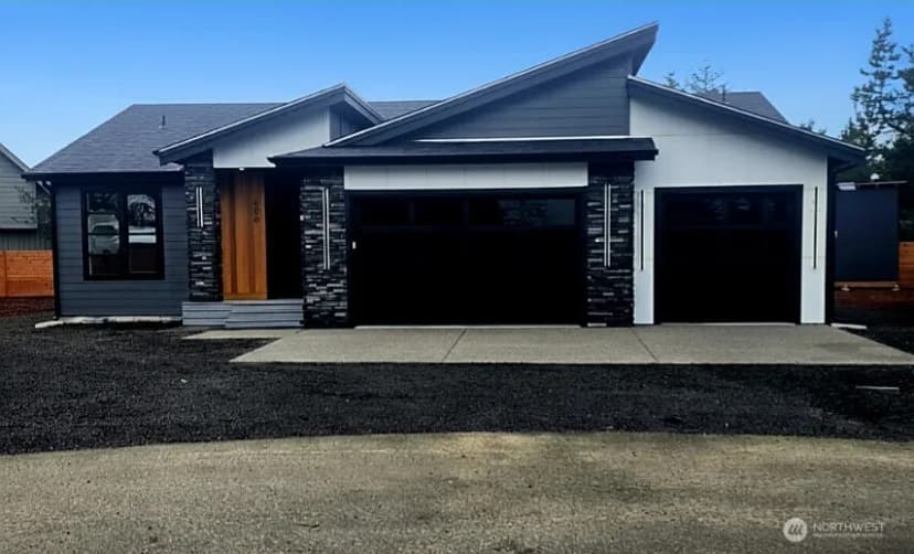 Property photo for 430 Salina Cruz Avenue Sw, Ocean Shores