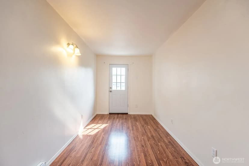 Property photo for 322 3rd Avenue Se, Soap Lake photo 15