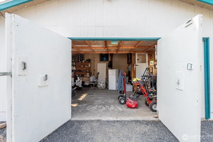 Property photo for 322 3rd Avenue Se, Soap Lake photo 34