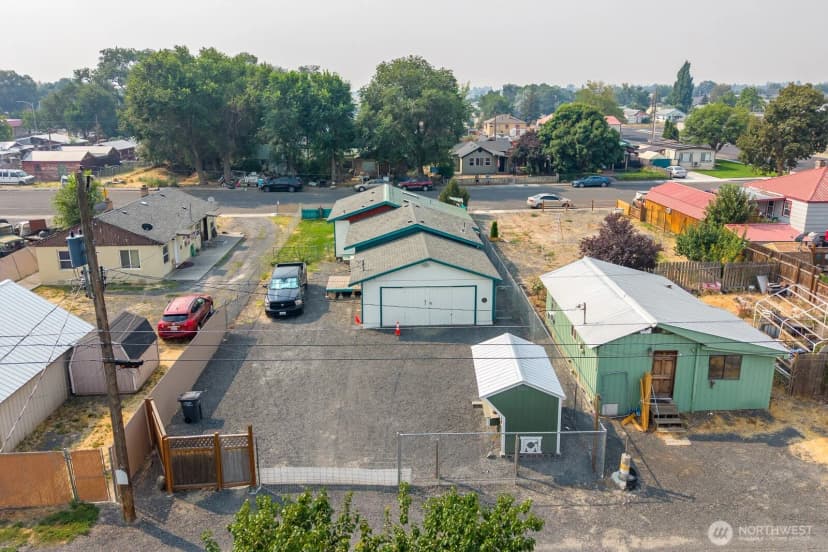 Property photo for 322 3rd Avenue Se, Soap Lake photo 31