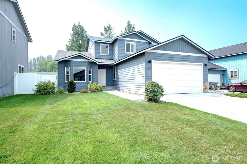 Property photo for 1474 Denny Place, Rock Island