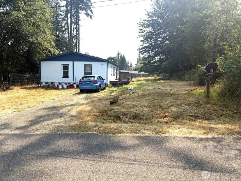 Property photo for 40 E Totten Place, Shelton photo 2