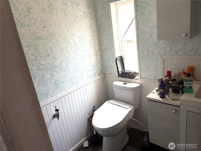 Property photo for 40 E Totten Place, Shelton photo 16