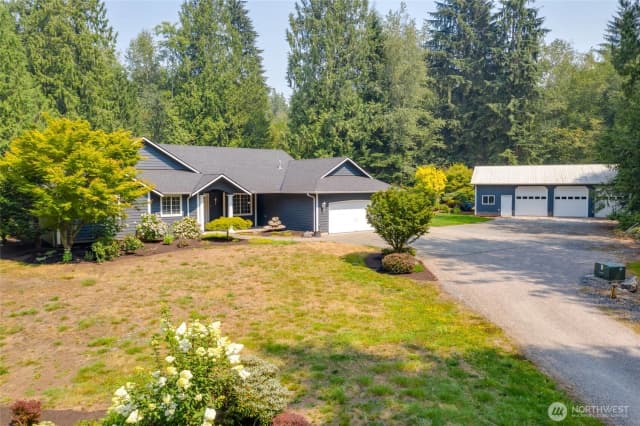 Property photo for 8121 134th Street Ne, Arlington