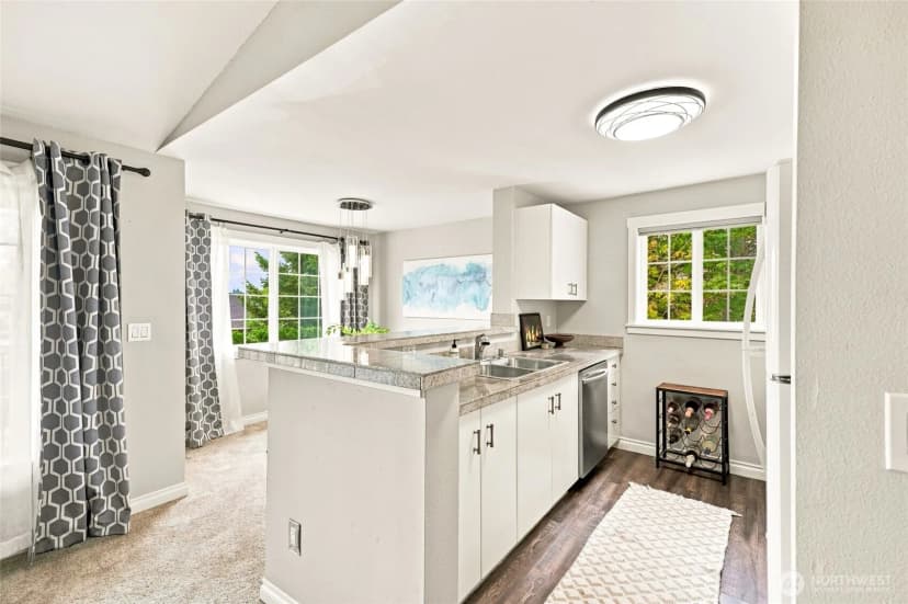 Property photo for 12404 E Gibson Road #l306, Everett photo 9