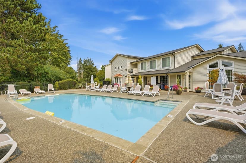 Property photo for 12404 E Gibson Road #l306, Everett photo 24