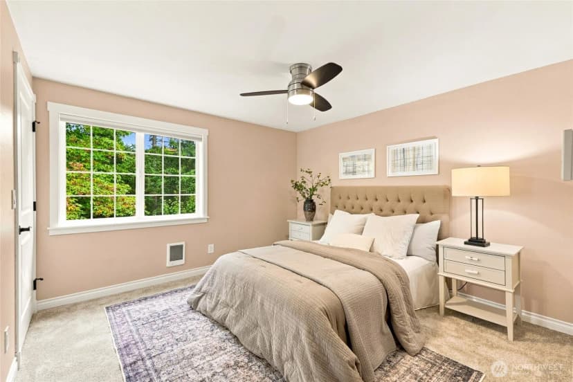 Property photo for 12404 E Gibson Road #l306, Everett photo 15