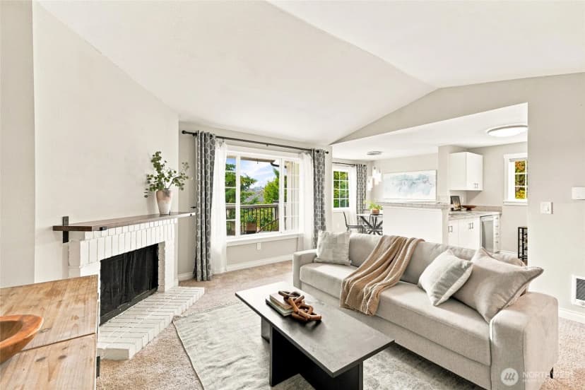 Property photo for 12404 E Gibson Road #l306, Everett photo 2