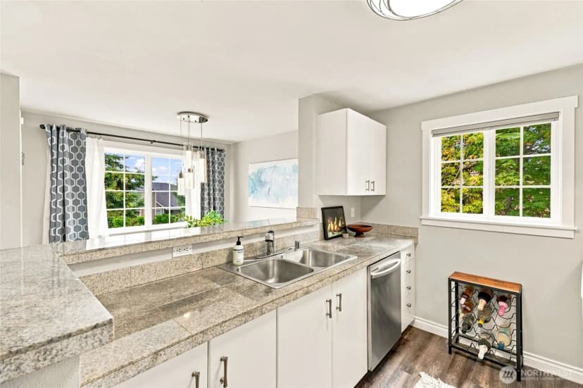Property photo for 12404 E Gibson Road #l306, Everett photo 8