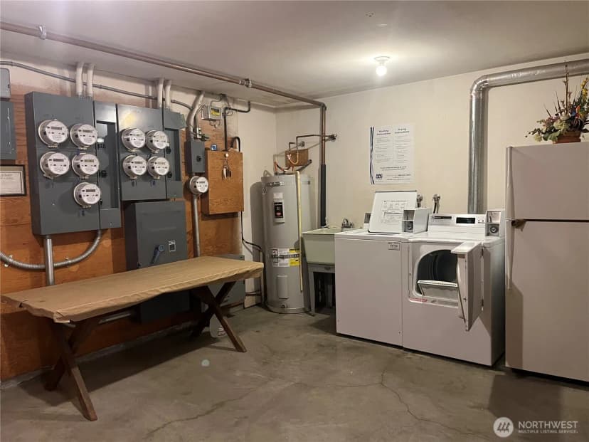 Property photo for 2707 W Jameson Street, Seattle photo 9