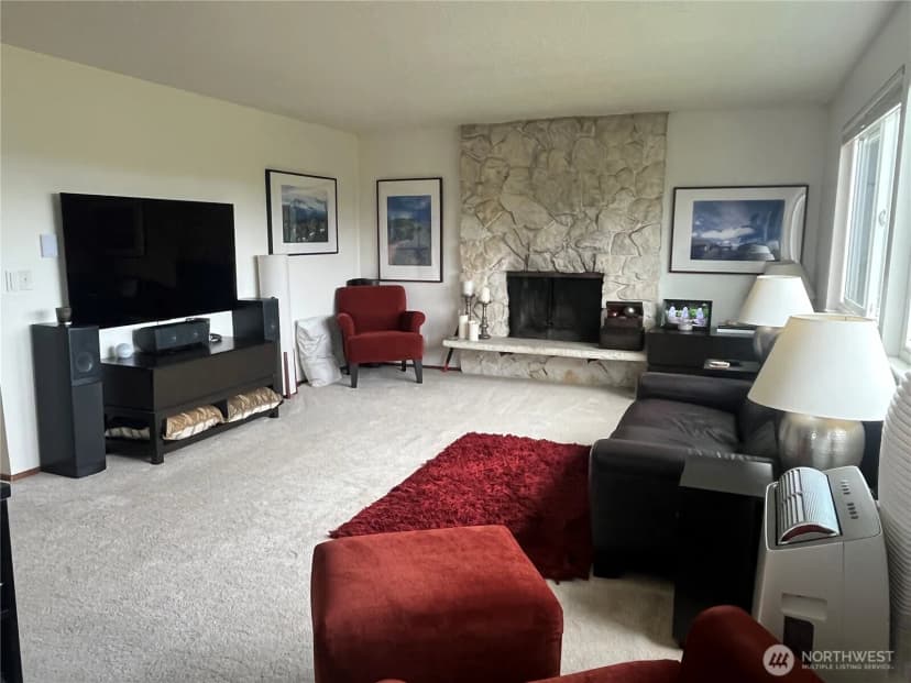 Property photo for 2707 W Jameson Street, Seattle photo 12