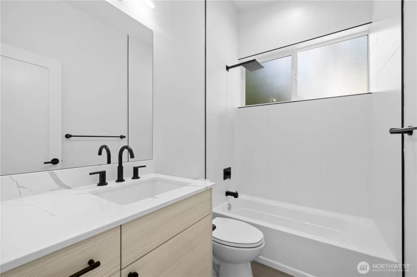Property photo for 12013 36th Avenue Ne, Seattle photo 15
