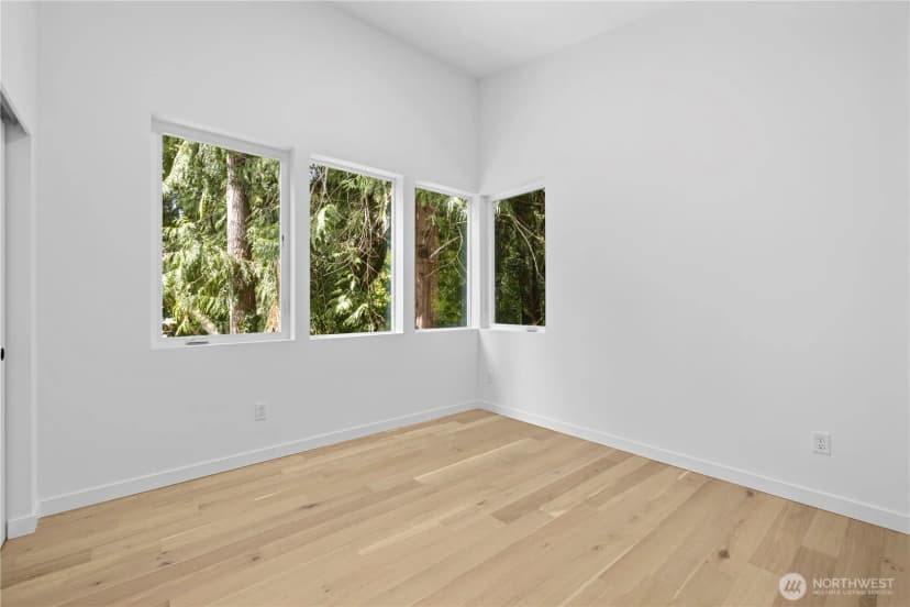 Property photo for 12013 36th Avenue Ne, Seattle photo 13