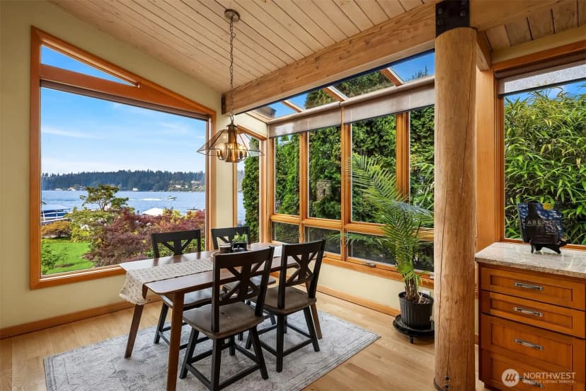 Property photo for 9418 Se 33rd Street, Mercer Island photo 11