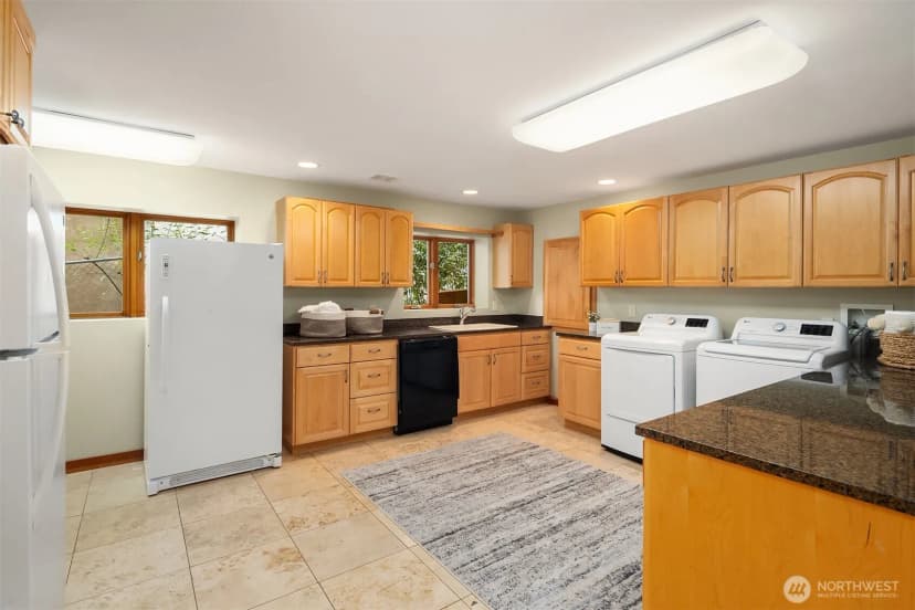 Property photo for 9418 Se 33rd Street, Mercer Island photo 26