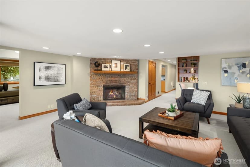 Property photo for 9418 Se 33rd Street, Mercer Island photo 23