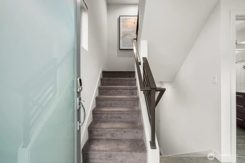 Property photo for 3818 B 23rd Avenue W #b, Seattle photo 13
