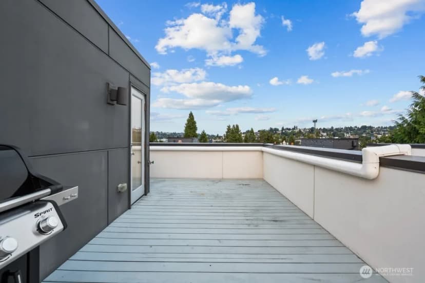 Property photo for 3818 B 23rd Avenue W #b, Seattle photo 24