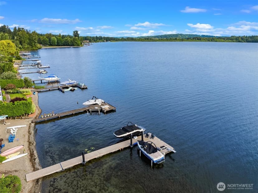 Property photo for 3246 W Lake Sammamish Parkway Ne, Redmond photo 38