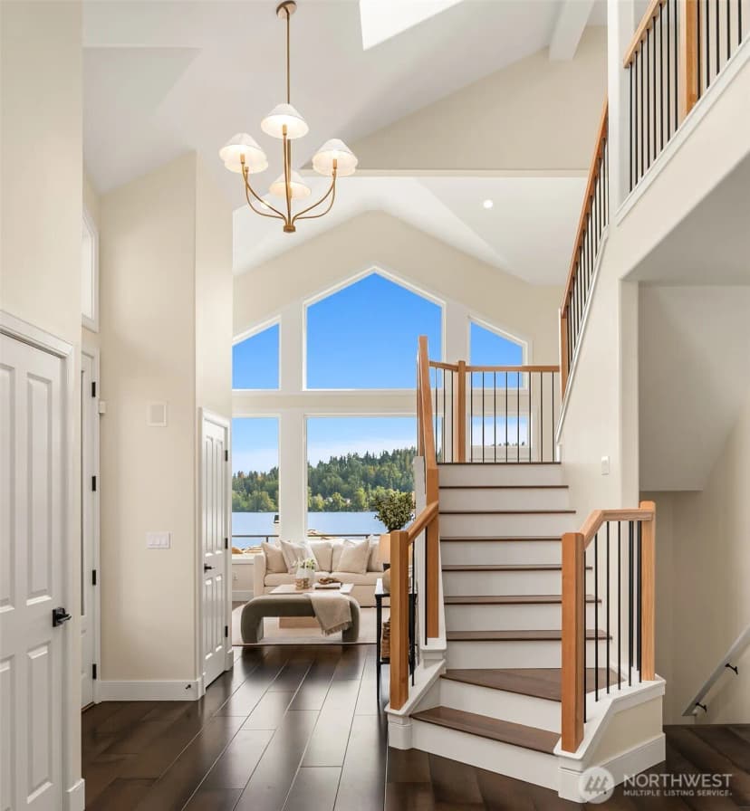 Property photo for 3246 W Lake Sammamish Parkway Ne, Redmond photo 6