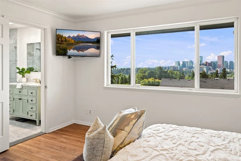 Property photo for 12168 Se 17th Place, Bellevue photo 16