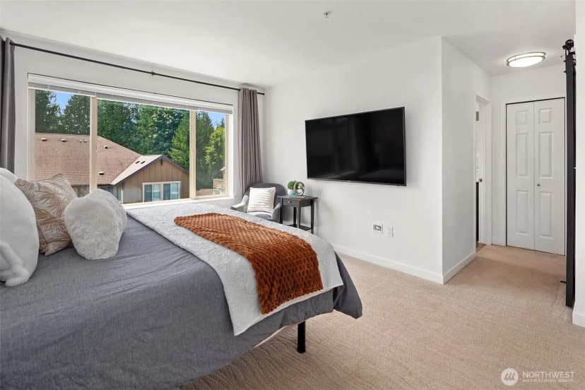 Property photo for 1900 Weaver Road #j104, Snohomish photo 17