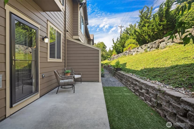 Property photo for 1900 Weaver Road #j104, Snohomish photo 35