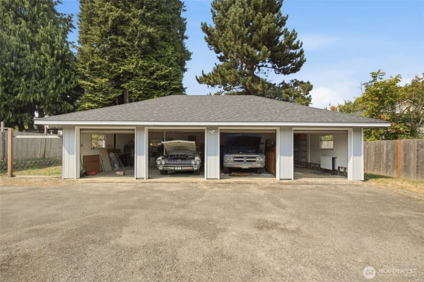 Property photo for 2016 Dickinson Avenue Nw, Olympia photo 19