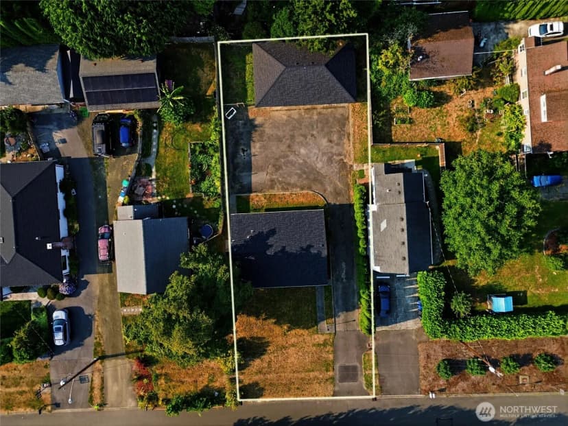 Property photo for 2016 Dickinson Avenue Nw, Olympia photo 22