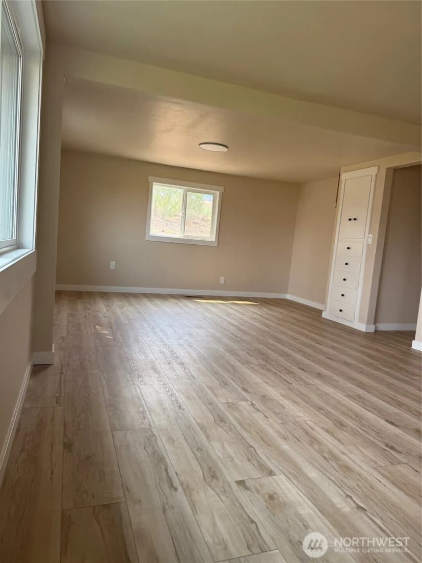 Property photo for 1200 Tibbling Road, Selah photo 11