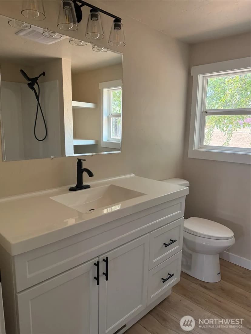 Property photo for 1200 Tibbling Road, Selah photo 10